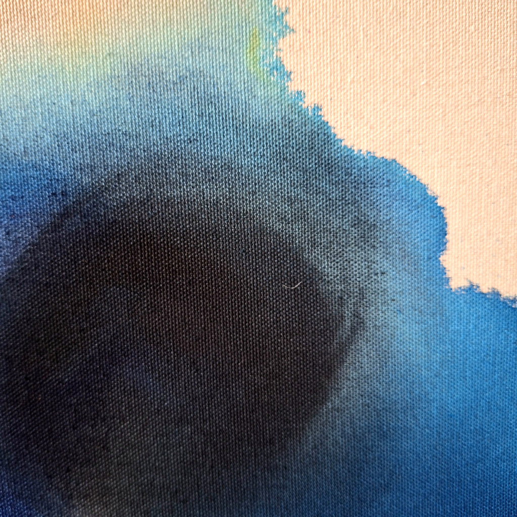 Et si le rose chuchotait à l'ombre...