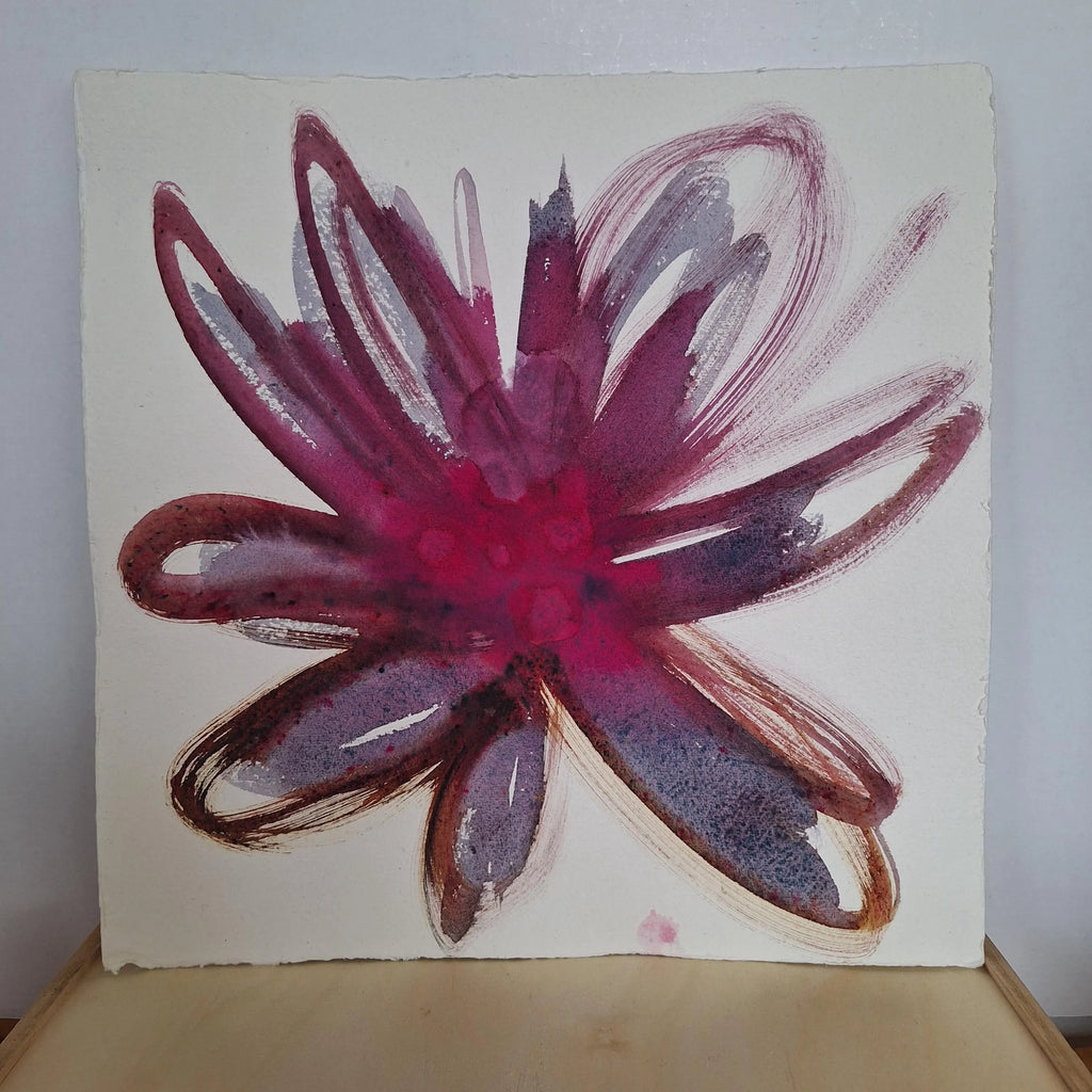 Rire de pétales #3 - Bordeaux, rose.